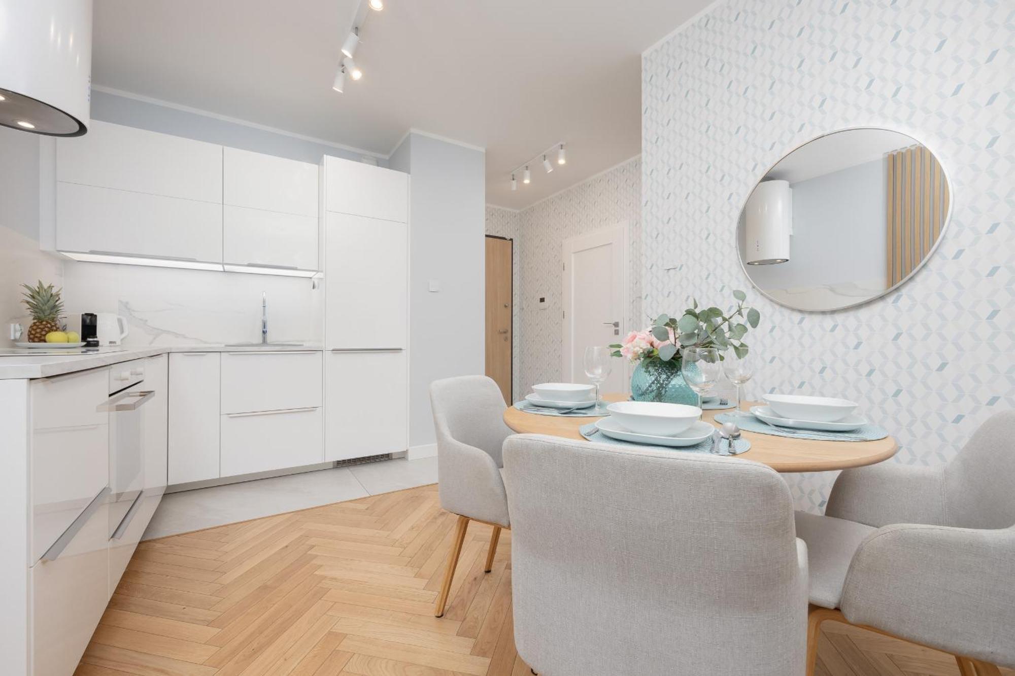 Zajezdnia Wrzeszcz Modern & Stylish Apartment Gym Gdansk By Noclegi Renters Екстер'єр фото